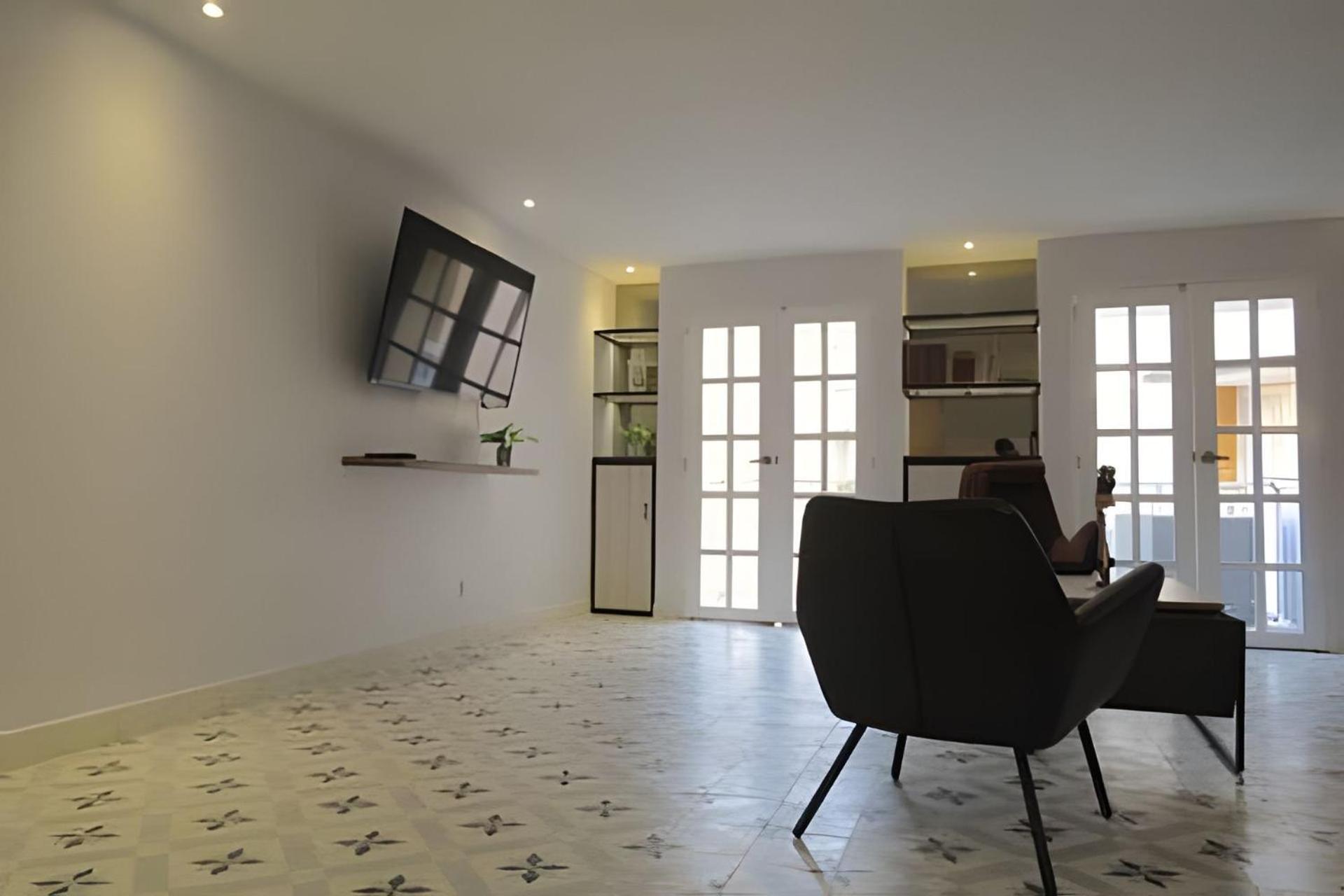 Bovedas, Aldaba Selection Apartment